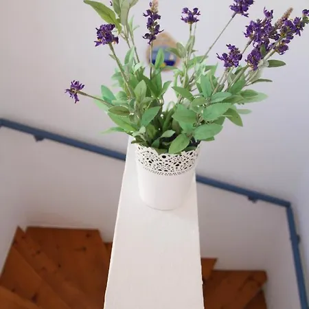 Azure Apartment *